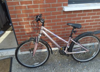 ladies /girls bike