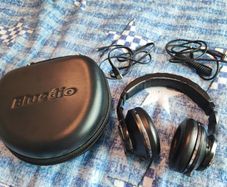 BLUEDIO UFO PLUS Bluetooth headphones