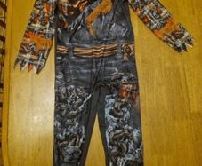 costume age 7-8