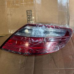 MB SLK tail light