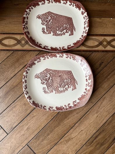 Vintage 1960"s Pair English Ironstone Pottery Beefeaters