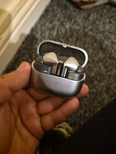 samsung earbuds 3 pro