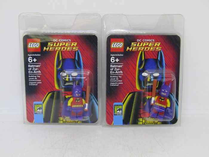 Lego Batman of Zur-En-Arrh - San Diego Comic-Con 2014 Exclusive Limited to 1750 minifigures made Limited Edition Very Rare