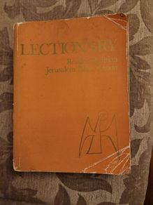 Lectionary. Readers Edition.  Jerusalem Bible Version.large Volume 1970 Paperback In Fair Condition. See Photos For Same.
