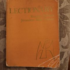 Lectionary. Readers Edition.  Jerusalem Bible Version.large Volume 1970 Paperback In Fair Condition. See Photos For Same.