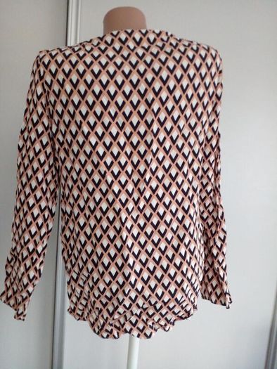 Zara blouse size M