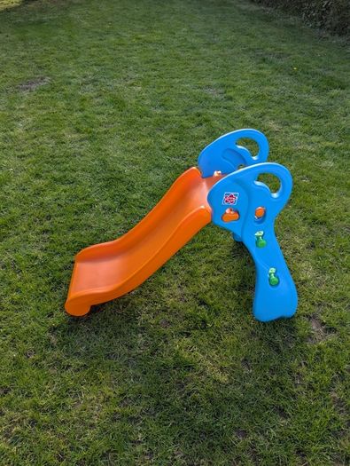 Kids slide