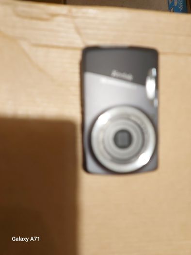 Kodak Easyshare M530 12 MP Digital Camera with 3x Wide Angle Optical Zoom and 2.7-Inch LCD