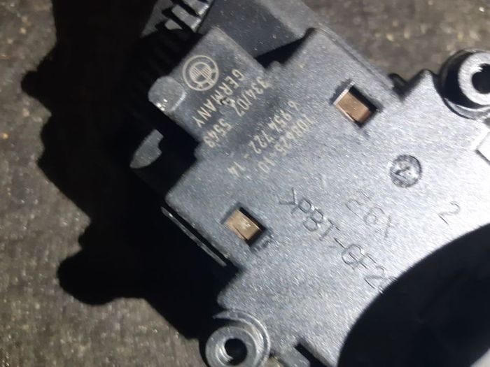 Bmw 5 Series E60 E61 Lci Ignition Lock With Key 6954722