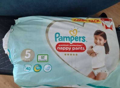 nappy pants pampers