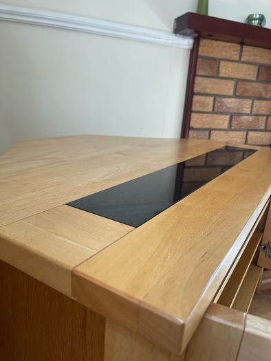 Oak corner TV Unit