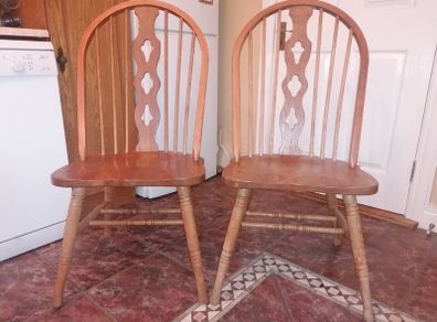 Pair of solid oak kitchen chairs