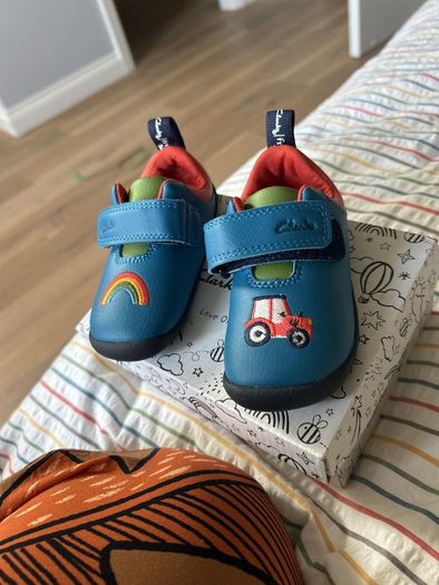 Clarks frugi roamers
