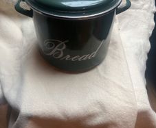 Enamel bread bin 1980s 10 in diameter x 11 in high