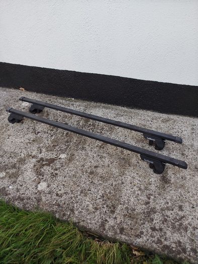 Halfords Roof bars