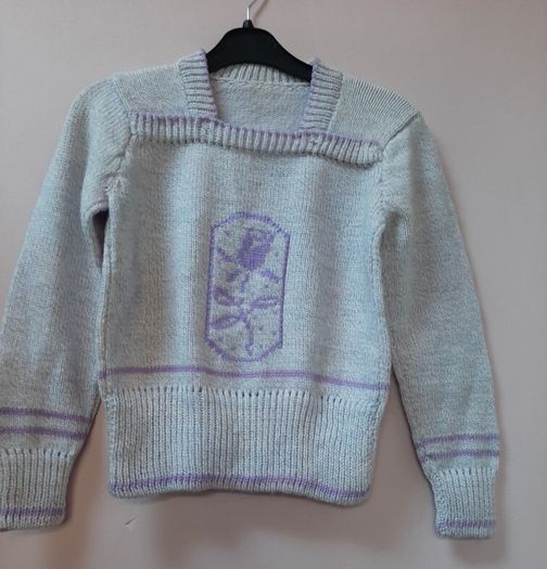 New knitted jumpers