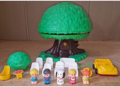 Tree Tots Original Family Tree House
