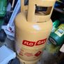 Butane can for BBQ Image 2