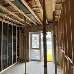 Builder / Carpenter / Contractor