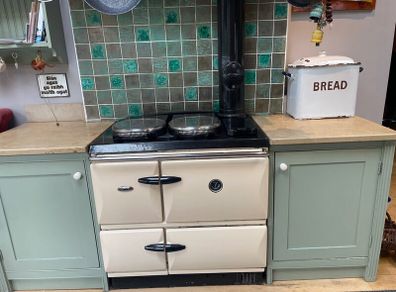 Waterford Stanley Brandon oil fired range cooker