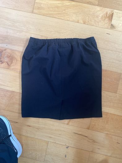 Maternity skirt Liz Lange Size L 14 black
