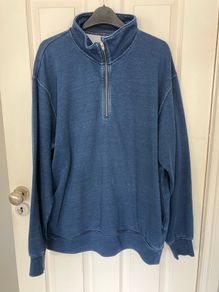 Uniglo Sweatshirt