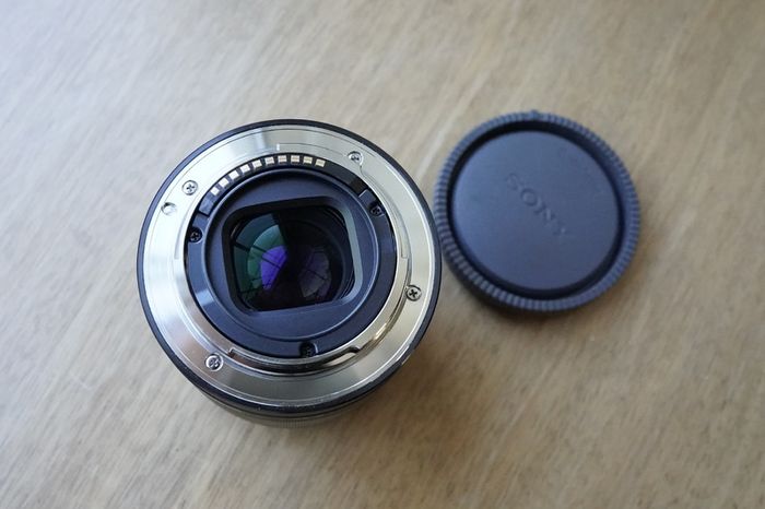 Sony E 50mm f1.8 OSS lens