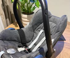 Maxi Cosi Baby Car Seat FREE