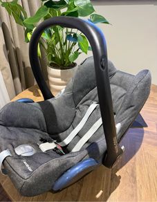 Maxi Cosi Baby Car Seat FREE