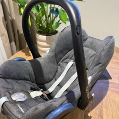 Maxi Cosi Baby Car Seat FREE