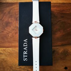STRADA Genoa wrist watch