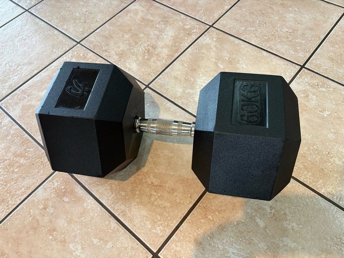 60kg Rubber Hex Dumbbell, Strongman, Powerlifter, Cheap!!