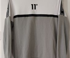 New 11 Degrees Sweatshirt XSmall