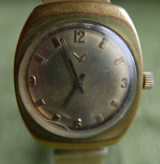 Vintage  Camy Winding Watch Water Proof Shock Protected  Swiss made - works well
