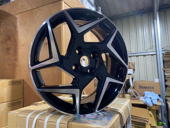 17" Inch Ford Fiesta Alloy wheels 4x108 63.4 TI TDCI ECOBOOST Gloss Black Machined