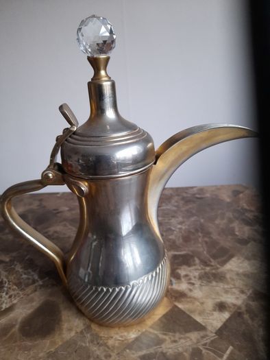 Arabian Vintage Display Pot - Only 95