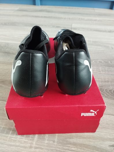 Puma Football Boots UK Size 8