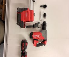 Milwaukee sds m18