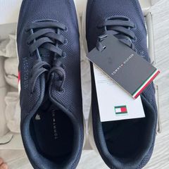 Brand new - Tommy Hilfiger Modern Runner Knit Evo Ess - Size 42