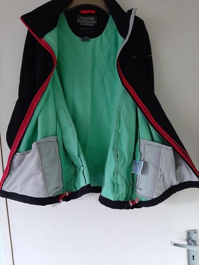 Brand new ladies Regatta softshell jacket Size 20