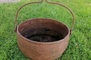 Vintage Cast Iron Pot