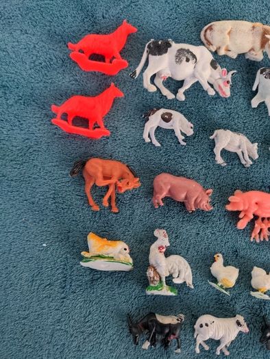 Vintage toy farm animals