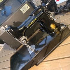 singer antique sawing machine
