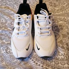 Nike Runner
