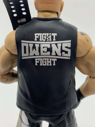 wwe elite series 43 Kevin Owen's action figure