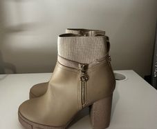 River island heeled boot with side zip