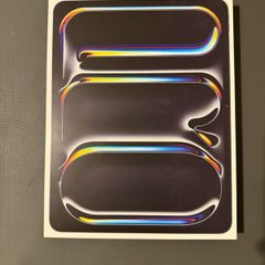 iPad Pro 13-inch,256GB (M5 2025) WiFi  (IRISH STOCK) Brand New Sealed 1 year Apple warranty