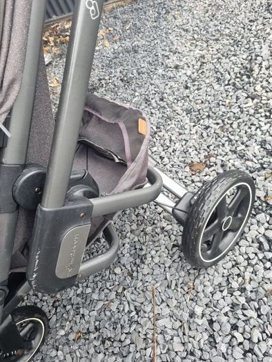 Maxi-Cosi Nova 3-Wheel Pushchair Grey