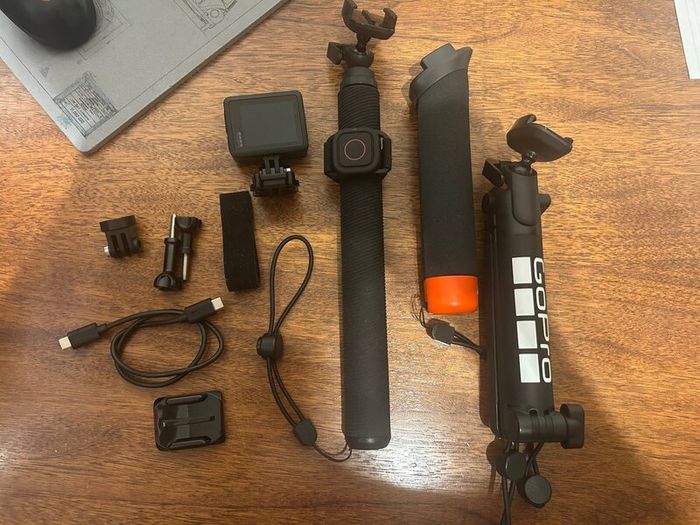 Go Pro Hero 2024 Compact Waterproof Action Camera