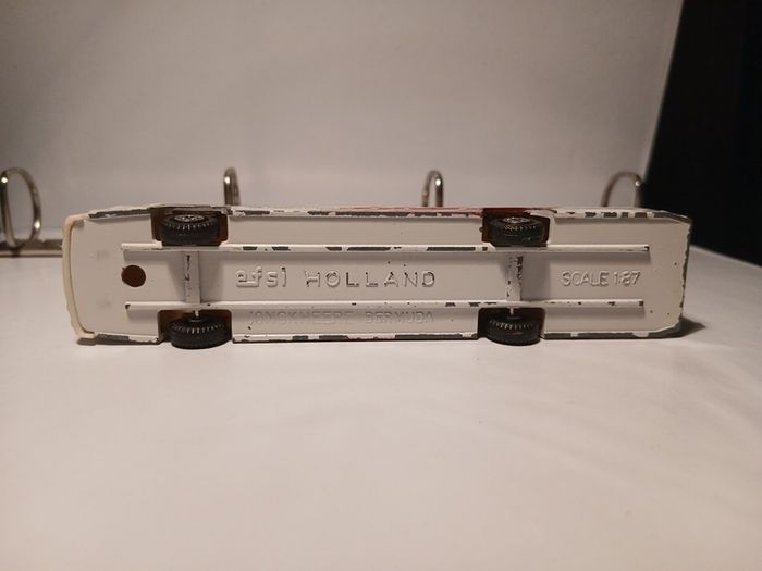 Bus Eireann model